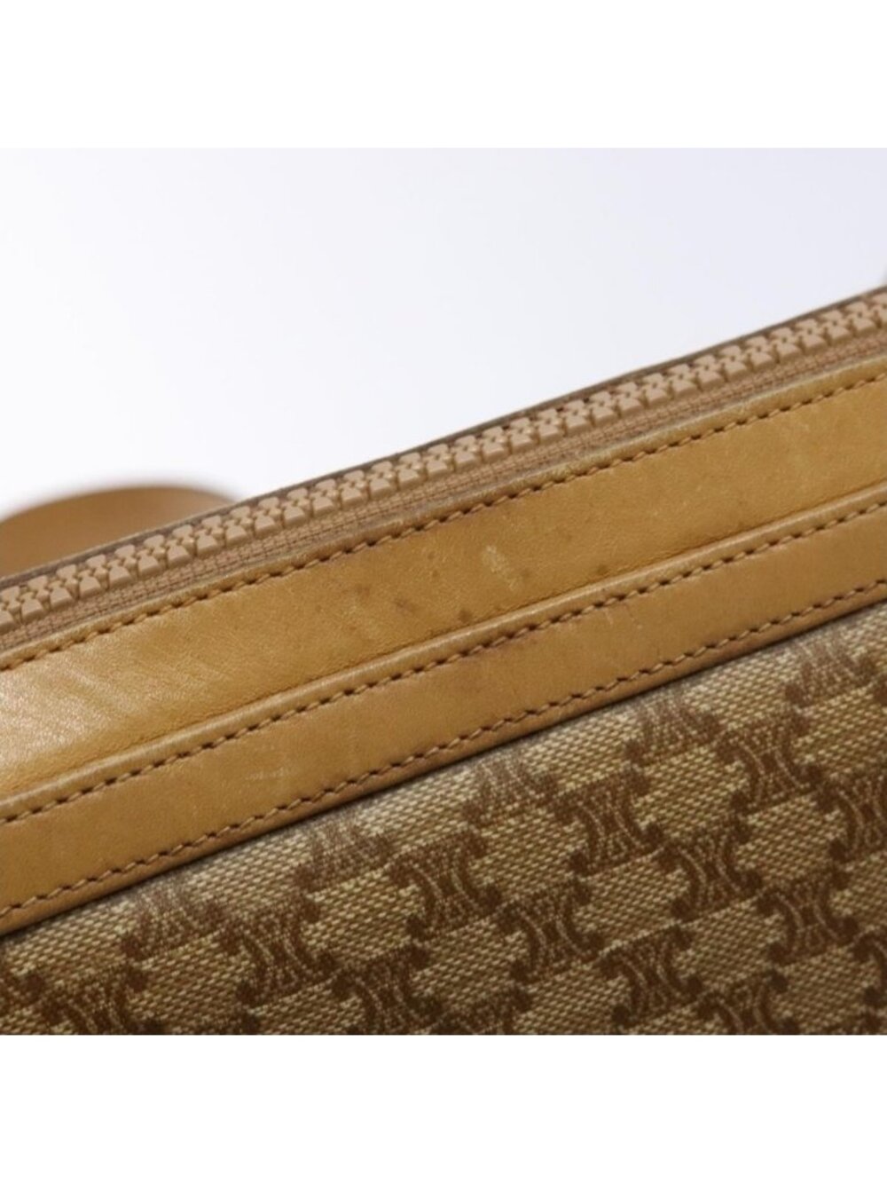 Authentic CELINE Macadam Canvas Shoulder Bag Beige Gold - Picture 7 of 16